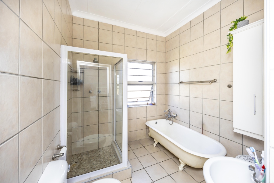 To Let 3 Bedroom Property for Rent in Selborne Eastern Cape